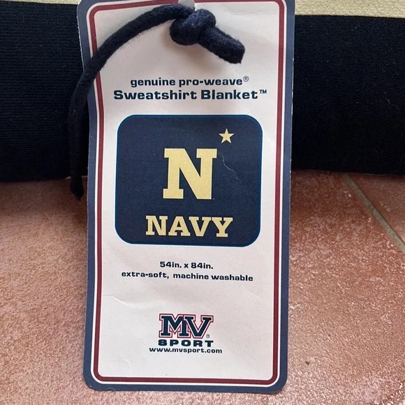 Navy - Picture 2 of 3